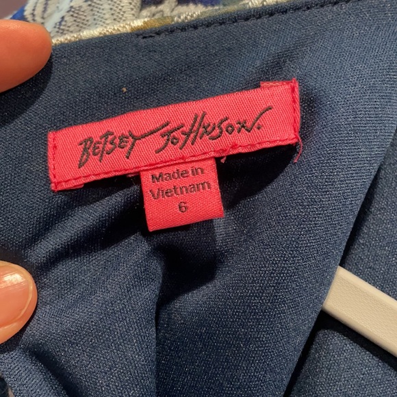 Betsy Johnson Jacquard Fitted Dress - Picture 3 of 7